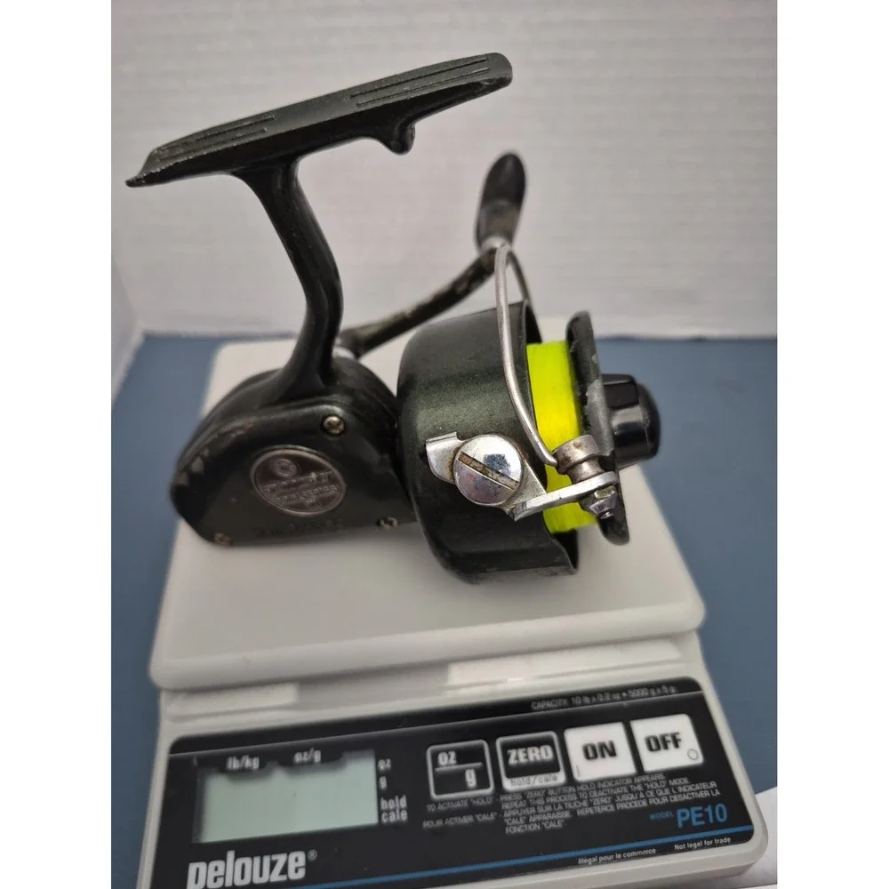 Vintage Spinmaster Pro Series 3 Fishing Spinning  Reel